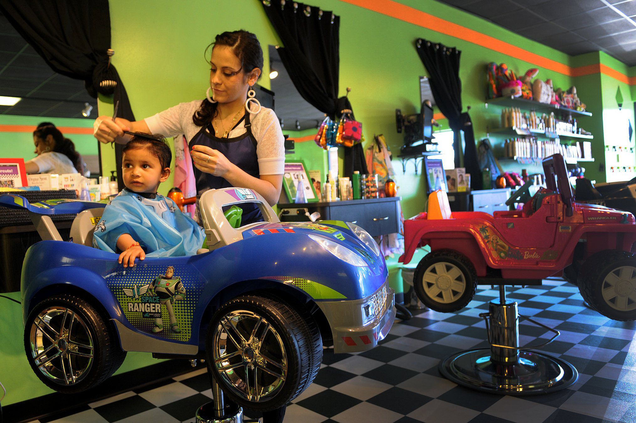 DeWitt hair salon for kids closes, blames coronavirus restrictions -  