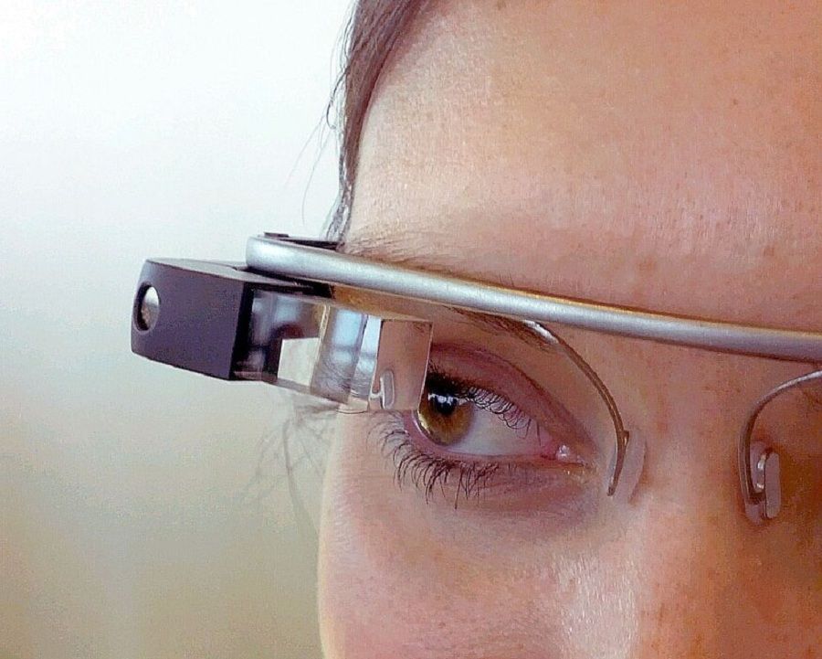 800px-Google_Glass_detail.jpg