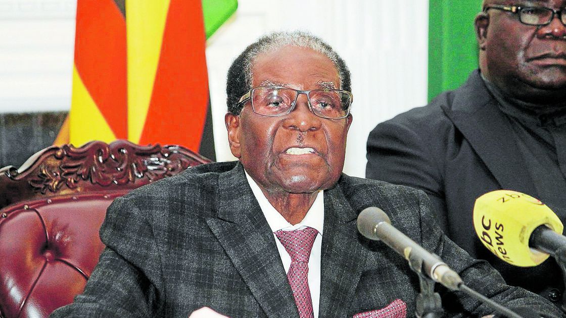 Mugabe no dimite y pide que Zimbabue vuelva a la normalidad