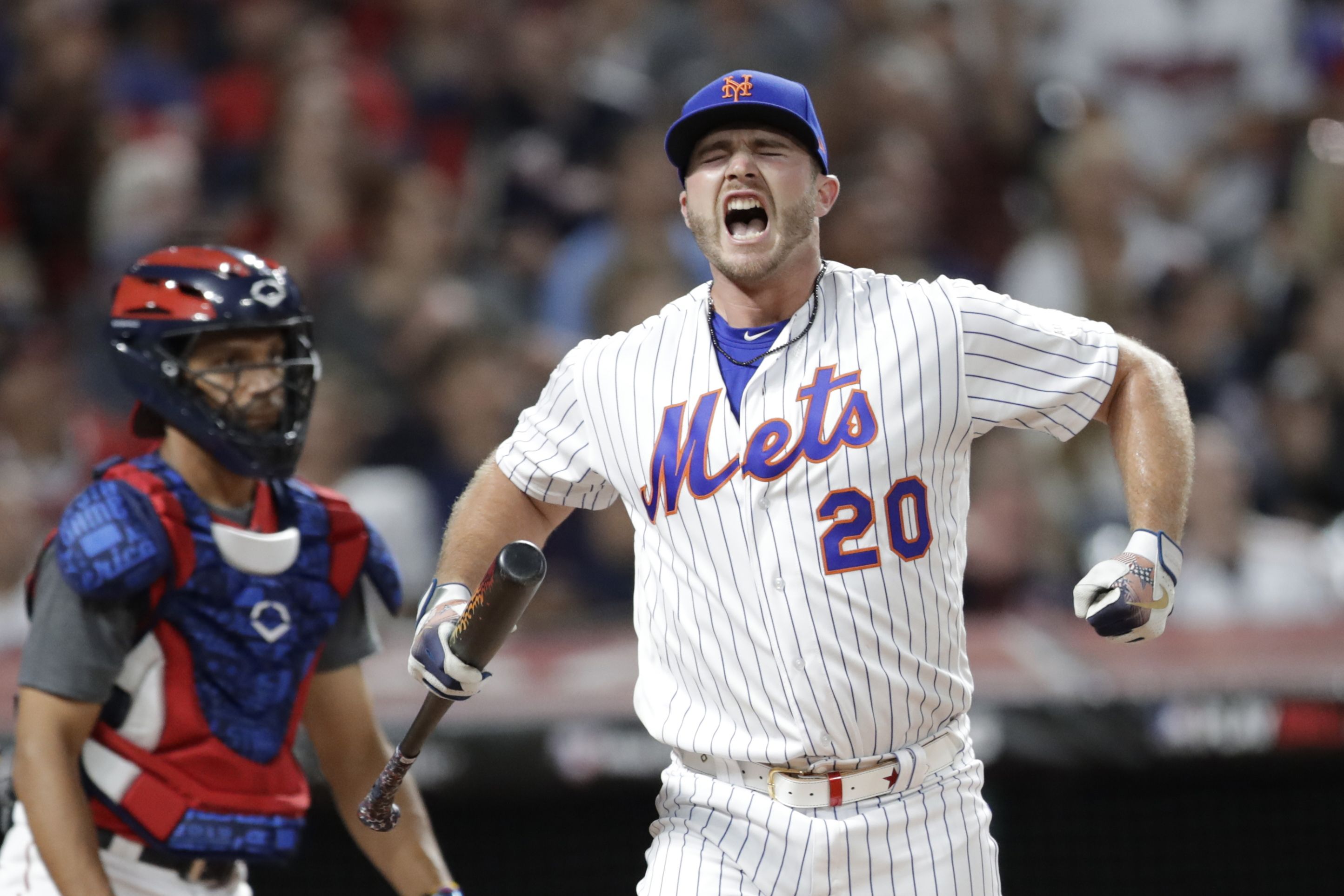NISSAN Social Drive: Pete Alonso Shaves His Mustache Mid-Game 