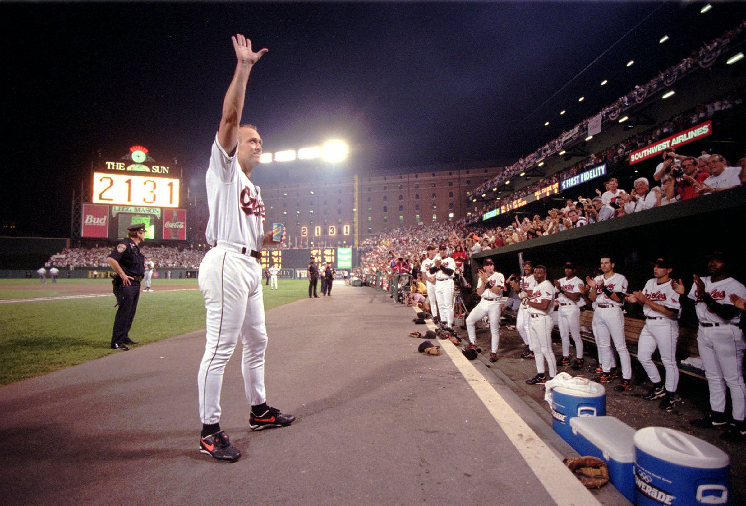 From the archives: Ken Rosenthal's column after Cal Ripken Jr.'s record-breaking  2,131st straight game