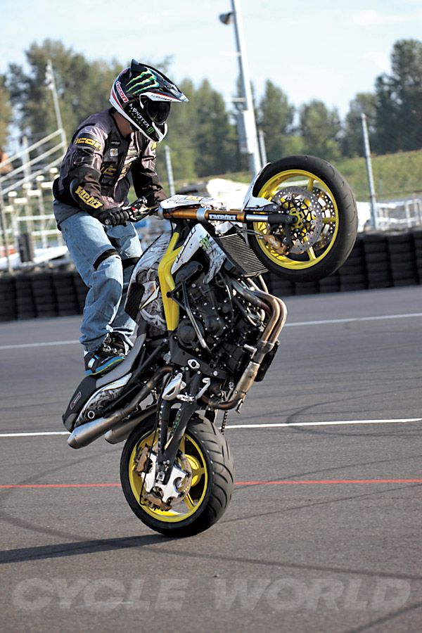Motorbike Stuntriding