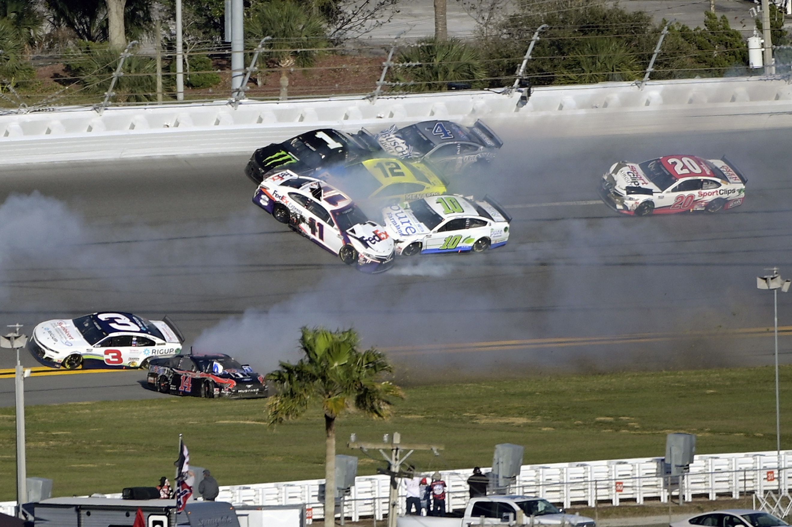 Daytona 500 Up For Grabs As New Technique Leads To No Clear Favorite At Nascar S Super Bowl The Boston Globe