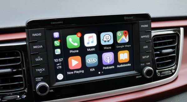 Apple-CarPlay-1-600x327.jpg