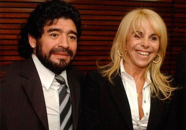 ‘Están defendiendo a una persona que tenía a Diego Maradona secuestrado’, dice la exesposa del ídolo de Argentina