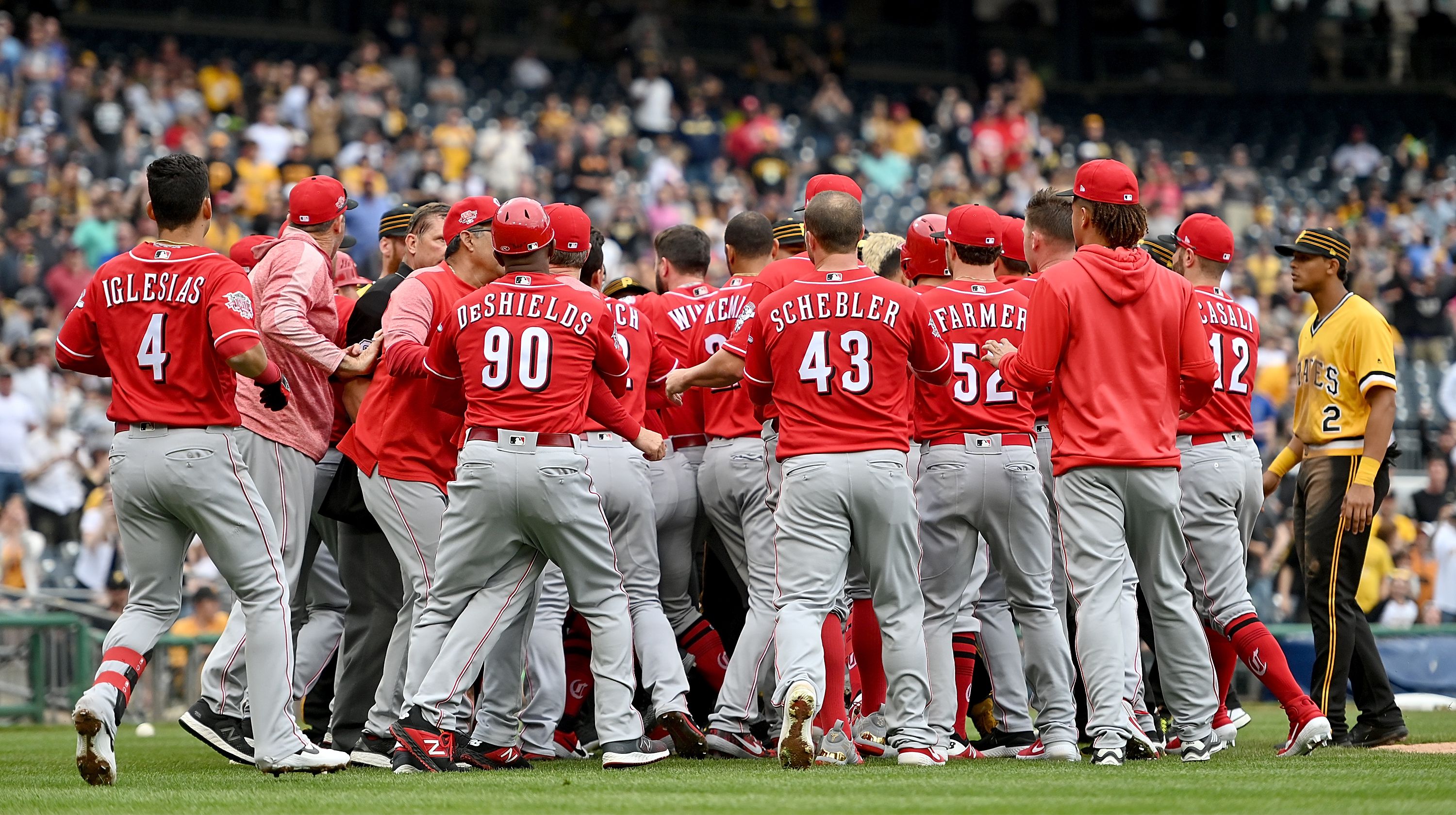 Reds-Pirates brawl: Chris Archer, Yasiel Puig, David Bell suspended and  fined by MLB for Sunday's fight 