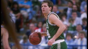 Danny Ainge: Kevin McHale foul on Kurt Rambis in 1984 NBA Finals