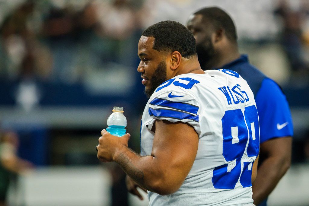 Photos: Randall Cobb shares laugh with former Packers teammate Jordy  Nelson, cheeseheads play cornhole with Cowboys fans