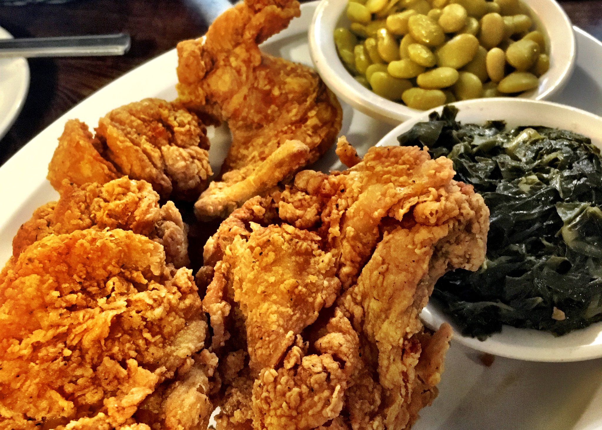 Restaurant Review Busy Bee Cafe In Atlanta