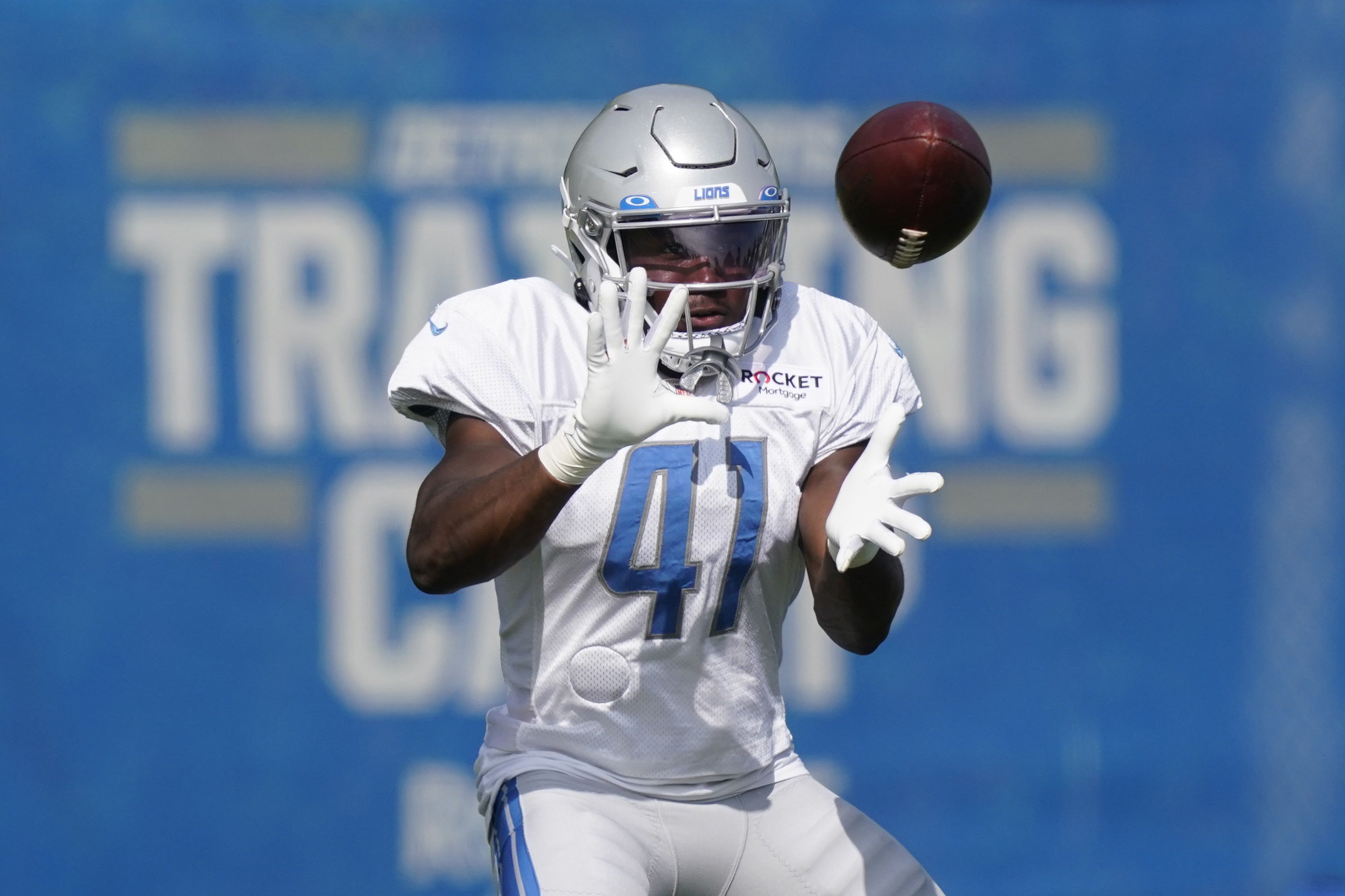 PFF confirms how much the Detroit Lions upgraded their backfield