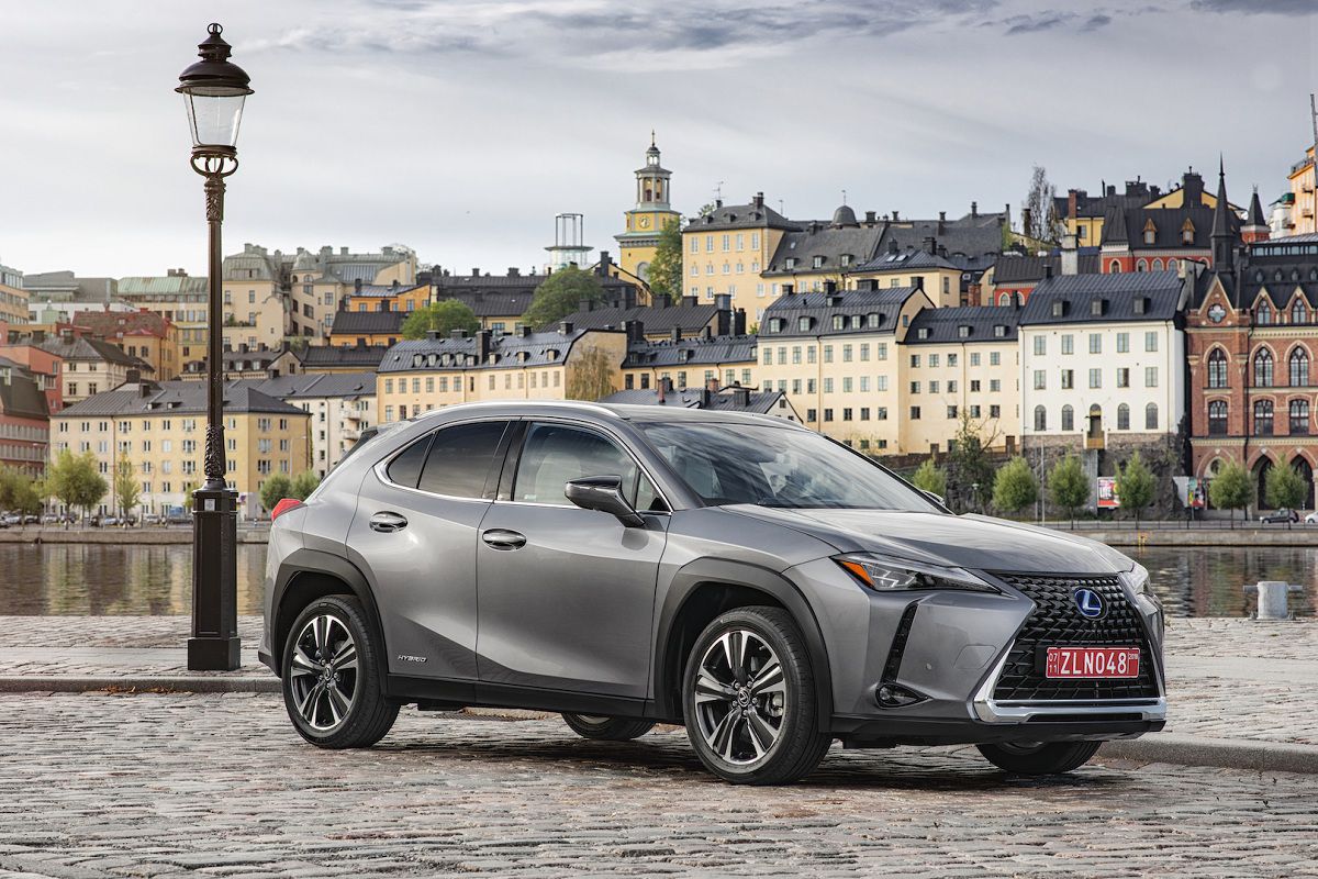 2019-lexus-ux_100669744_h