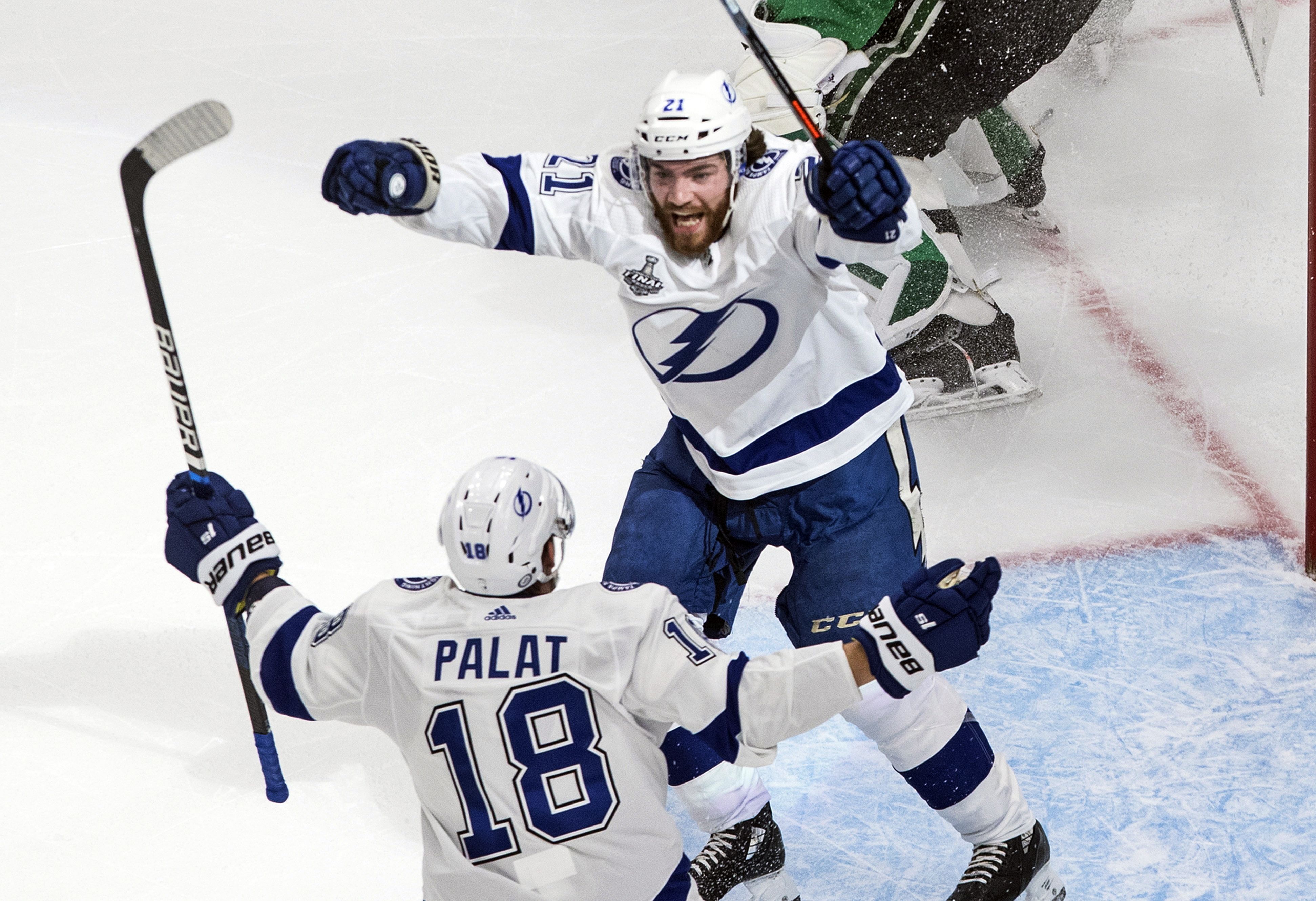 Bubble hockey champions: Tampa Bay Lightning win Stanley Cup