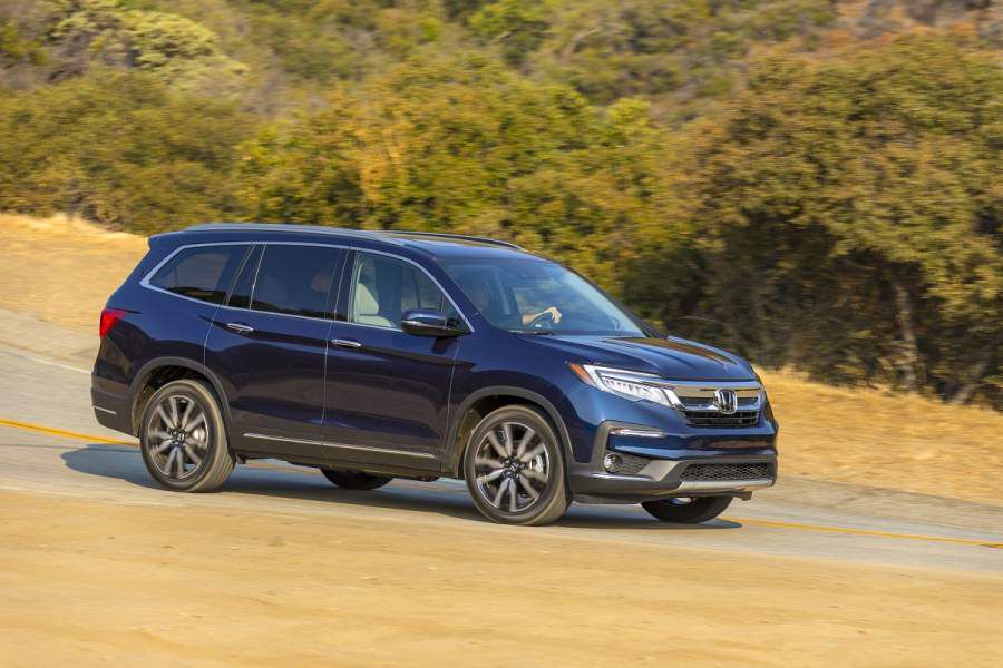 2019Honda_Pilot_Elite_019-900x600.jpg