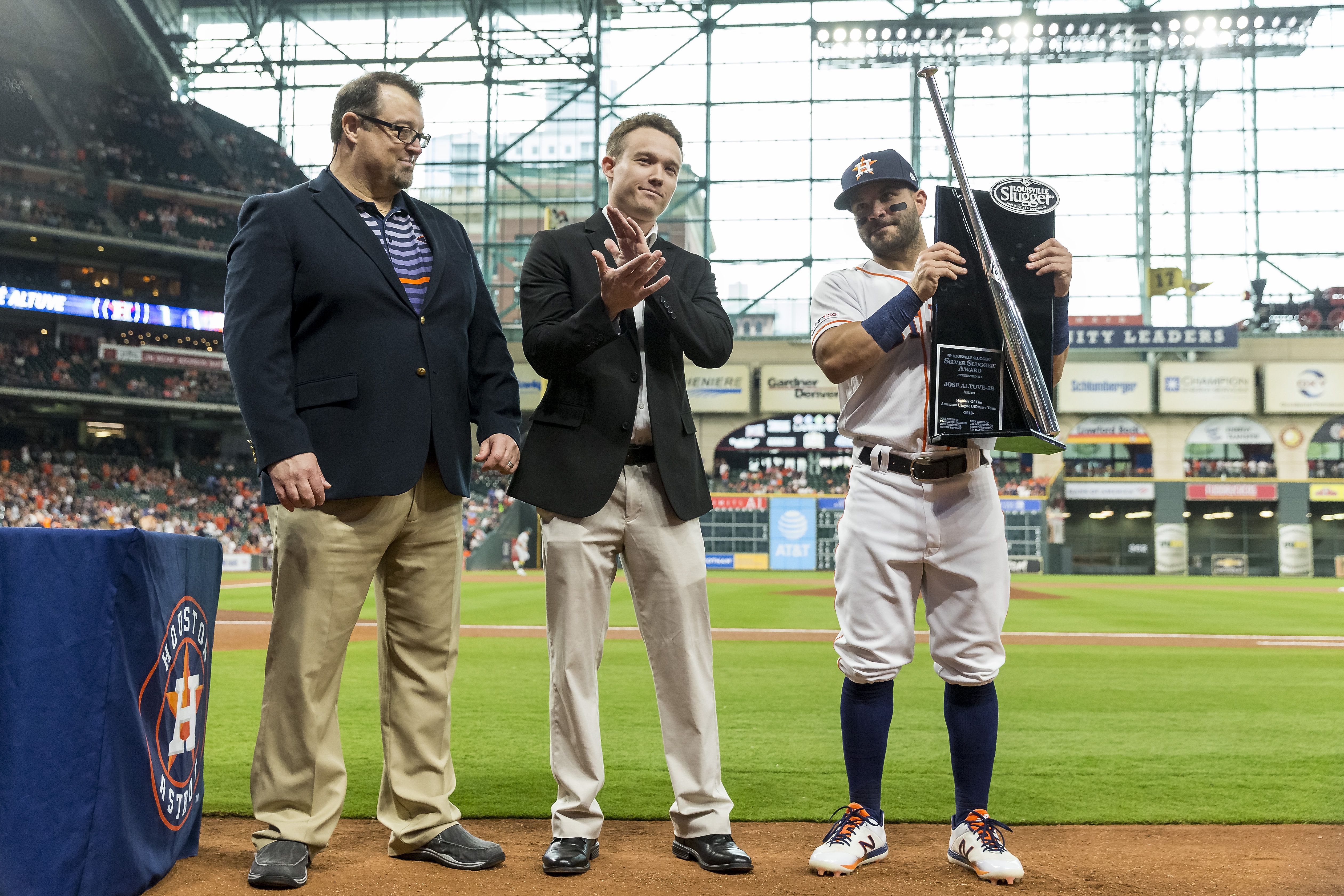 Photos of Jose Altuve looking small no laughing matter as Astros