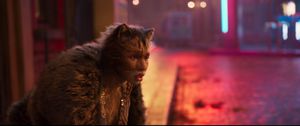 Theater review: Webber's 'Cats' displays visual excellence mired in plot  confusion - Daily Bruin