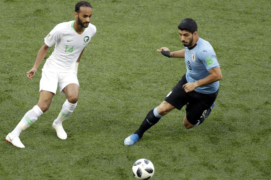 LUIS SUAREZ URUGUAY ARABIA