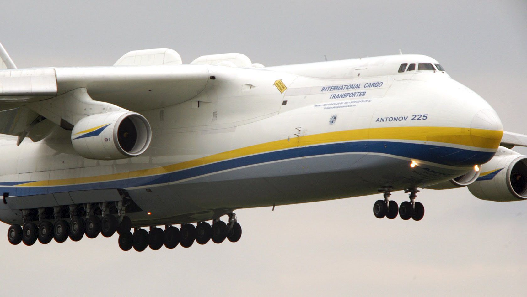 Antonov 225 Mriya