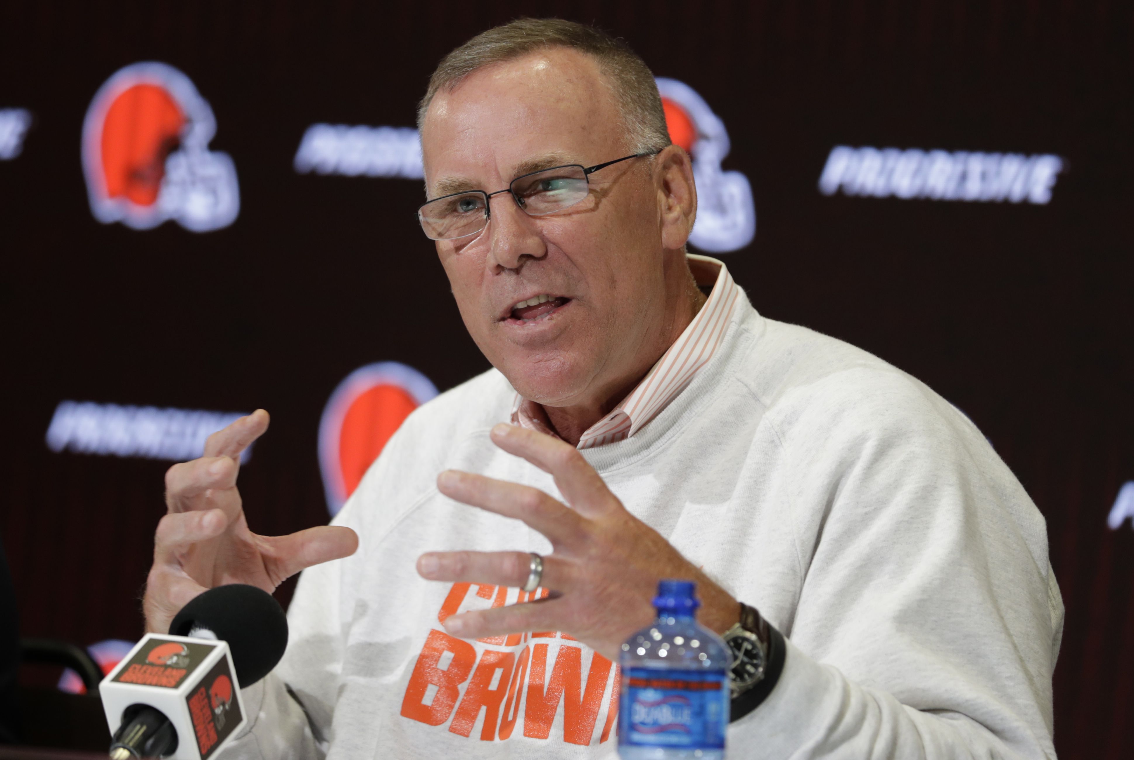 Detroit Lions adding ex-Chiefs, Browns GM John Dorsey to front office