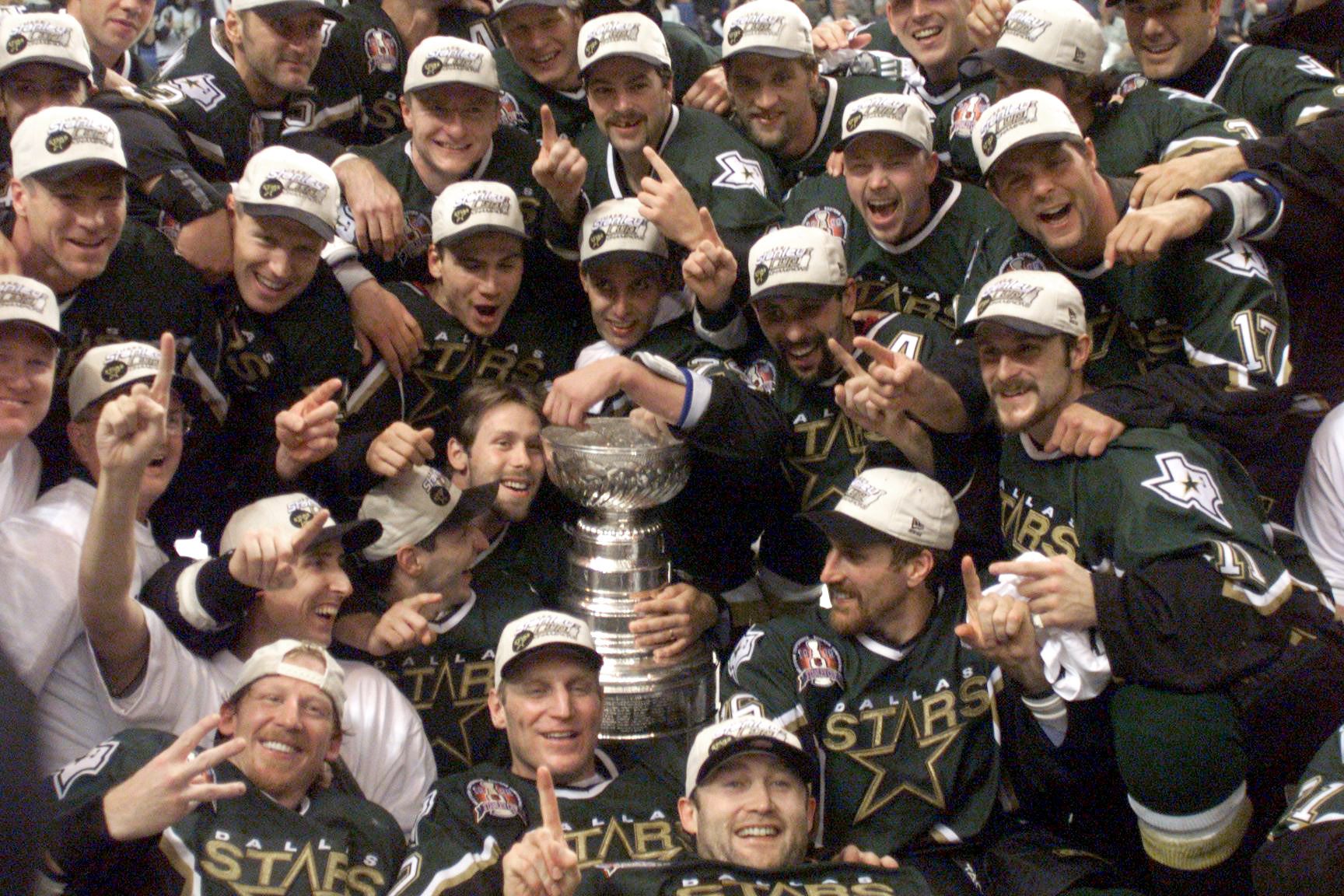 Today in photo history - 1999: Dallas Stars win Stanley Cup