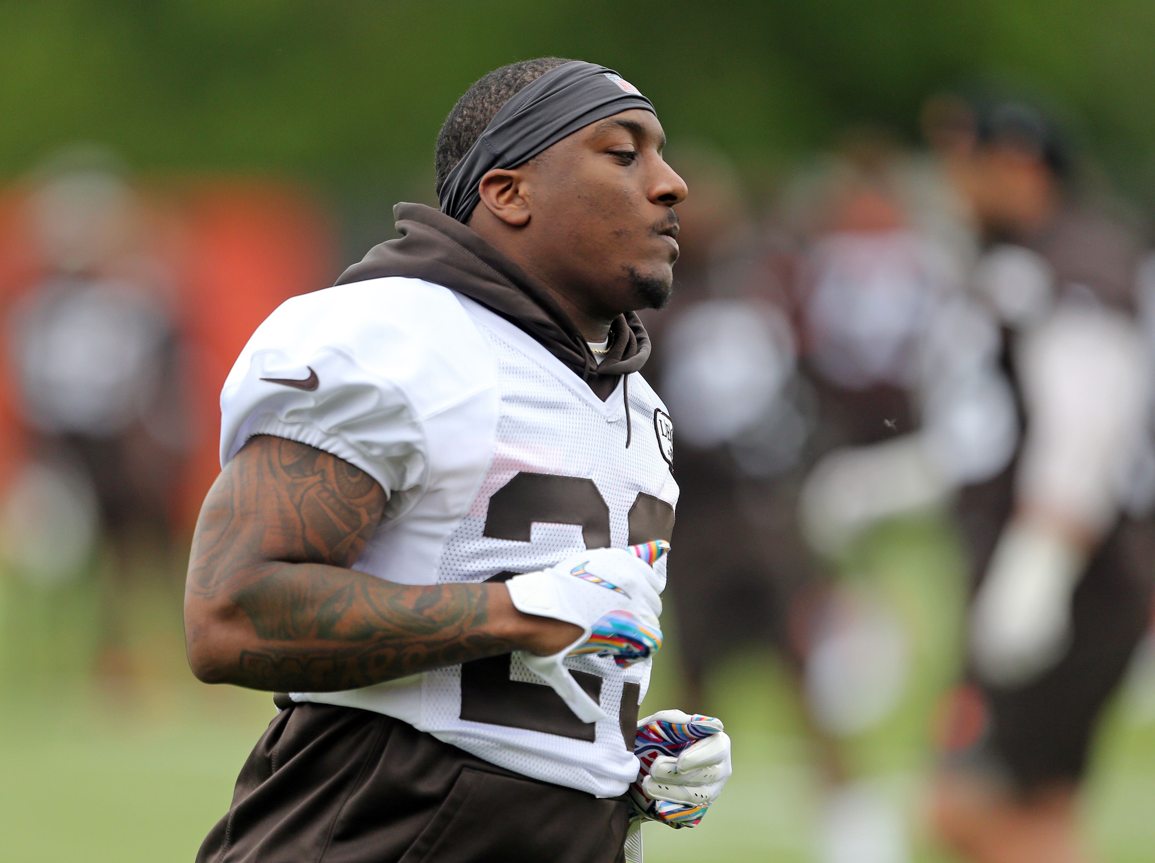 Dontrell Hilliard making most of opportunity during Duke Johnson's absence  from Browns workouts