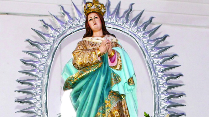 Funda de móvil Virgen Inmaculada - Con la Peineta Puesta