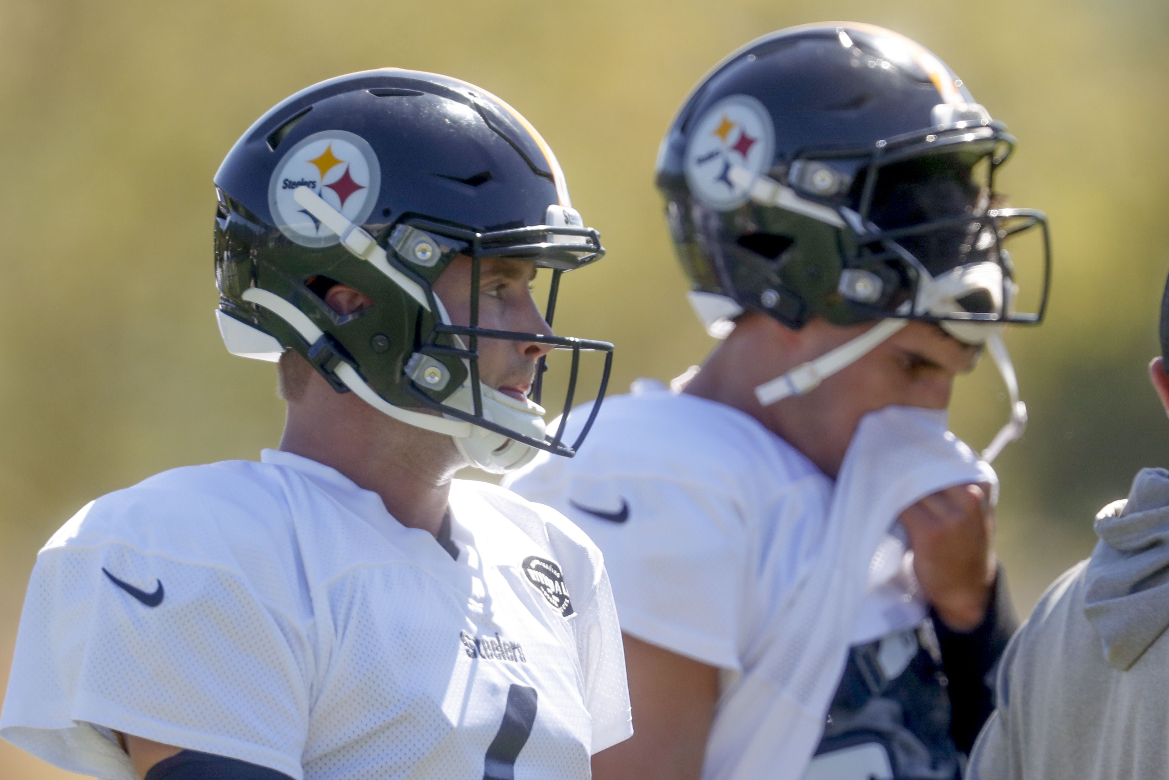 Mason Rudolph benched in Pittsburgh Steelers' win over Cincinnati Bengals 