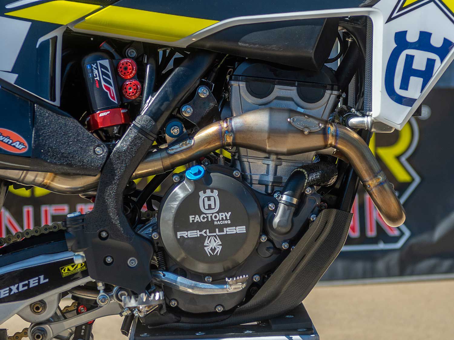 2020 Factory Supercross Bikes—RJ Hampshire's Husqvarna FC 250 | Dirt