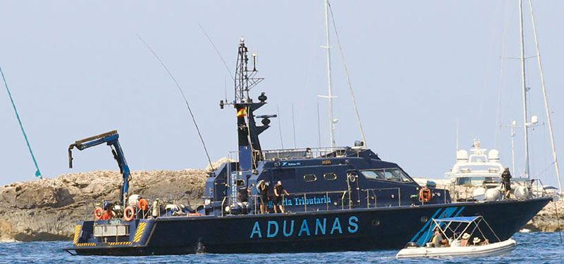 Policía Aduanas