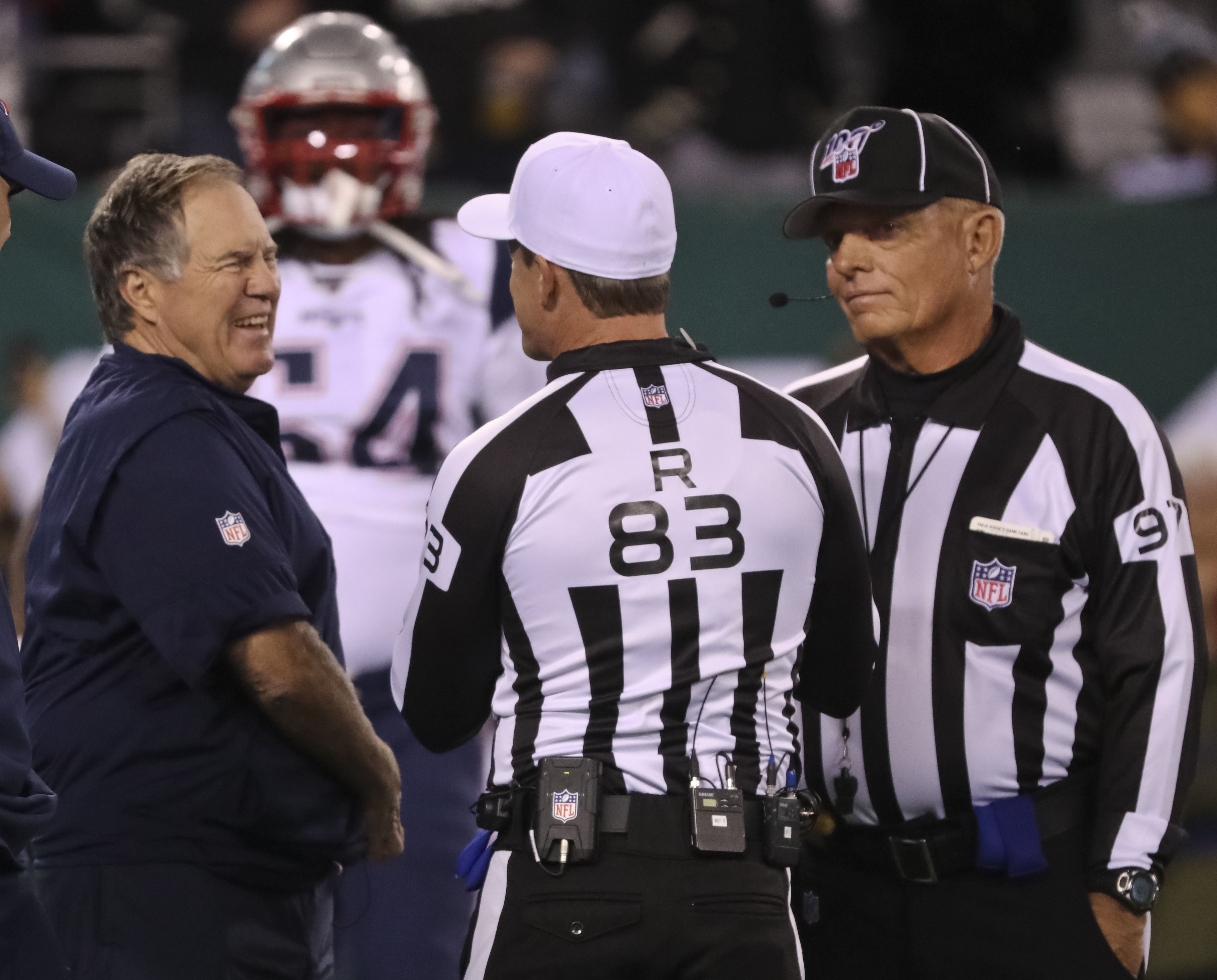 Hochuli: Offense, defense have equal right to ball