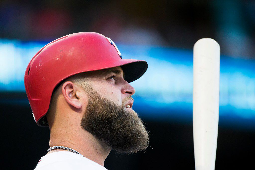Mike Napoli Trying to Overcome Struggles, Grind Through Pain of Playing  With Injured Foot 