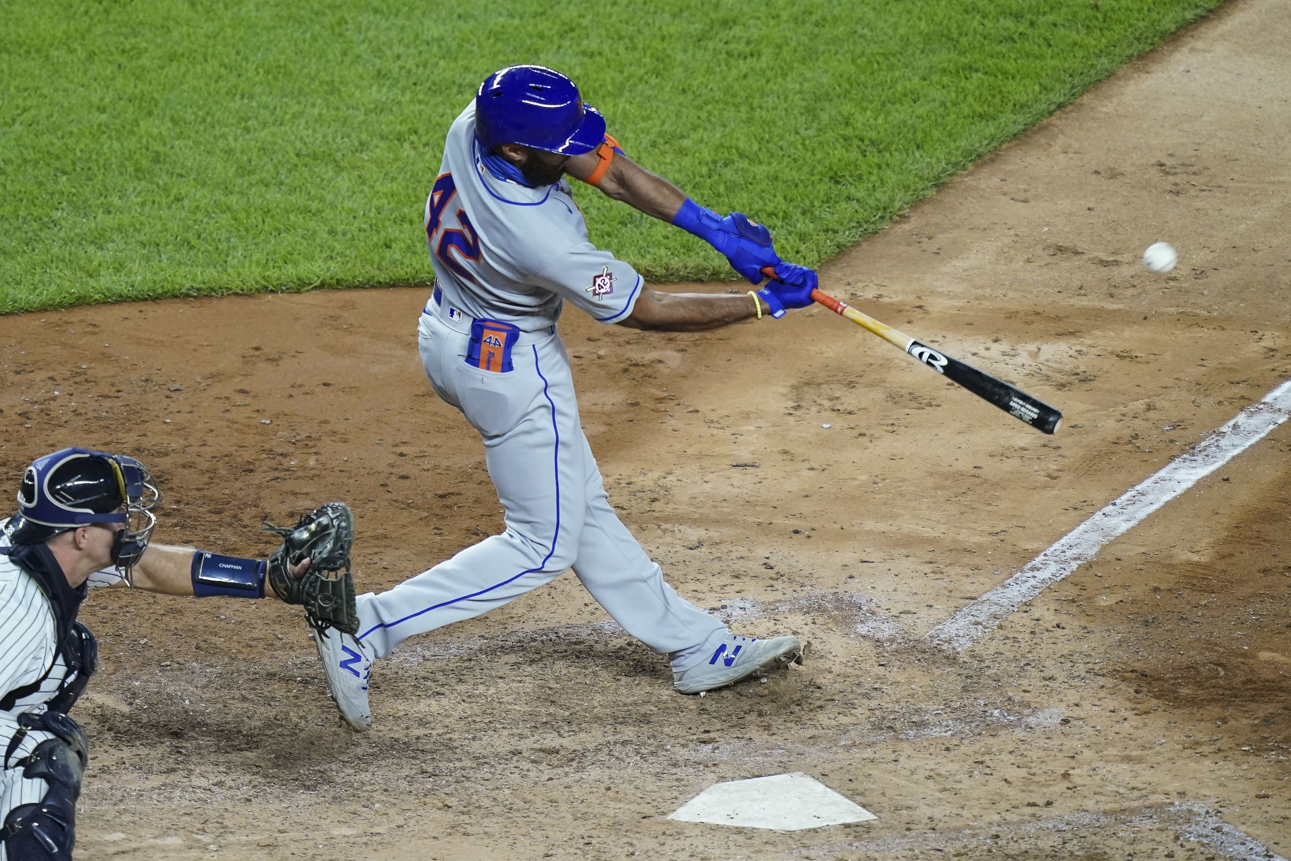 Mets' Smith follows plea with HR; Rosario gets road walkoff