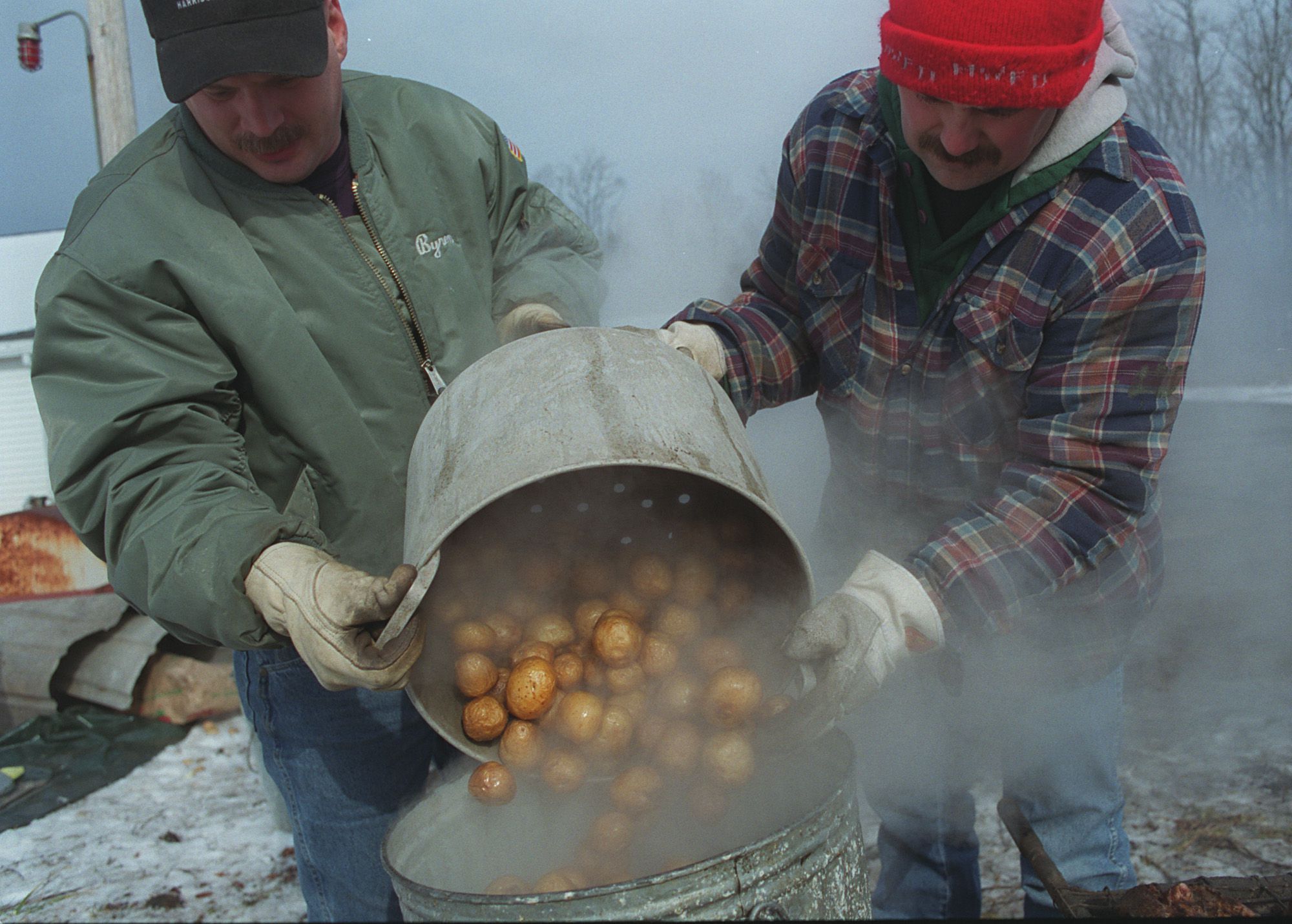 Syracuse Salt Potatoes' will return in 'Duel of the Dishes' baseball game