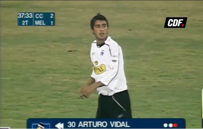 Arturo Vidal debut 2005