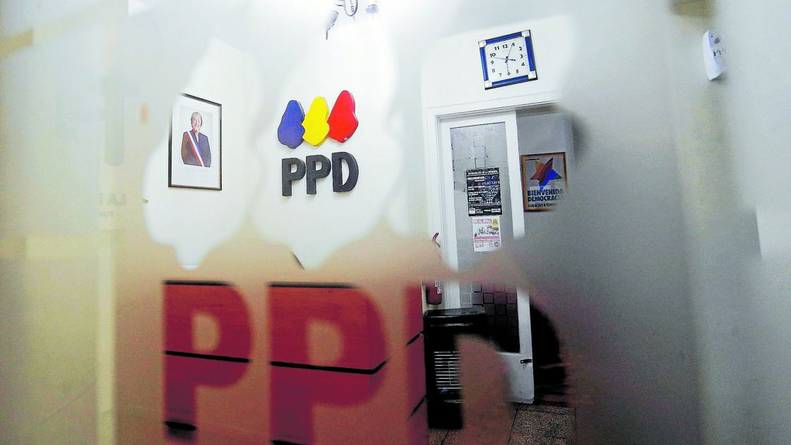 Directiva del PPD se reune para analizar informe en caso SQM