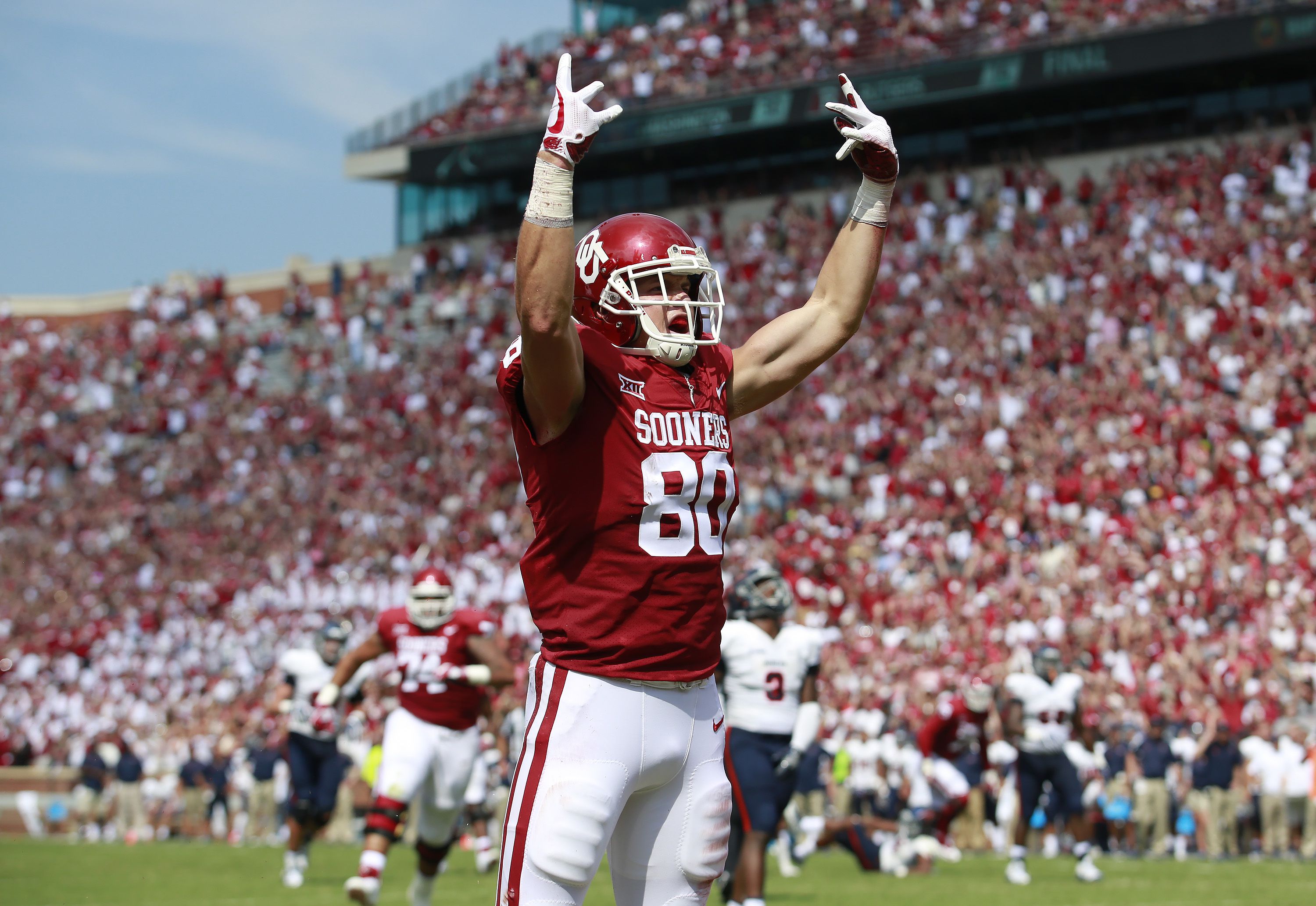 SMU football adds ex-Oklahoma TE Grant Calcaterra, who recently came out of  retirement