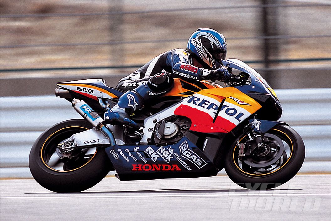 Honda RC211V #3 M Details about   IXO Models Mini Motorcycles Biaggi MotoGP 2003 1/24 Scale 