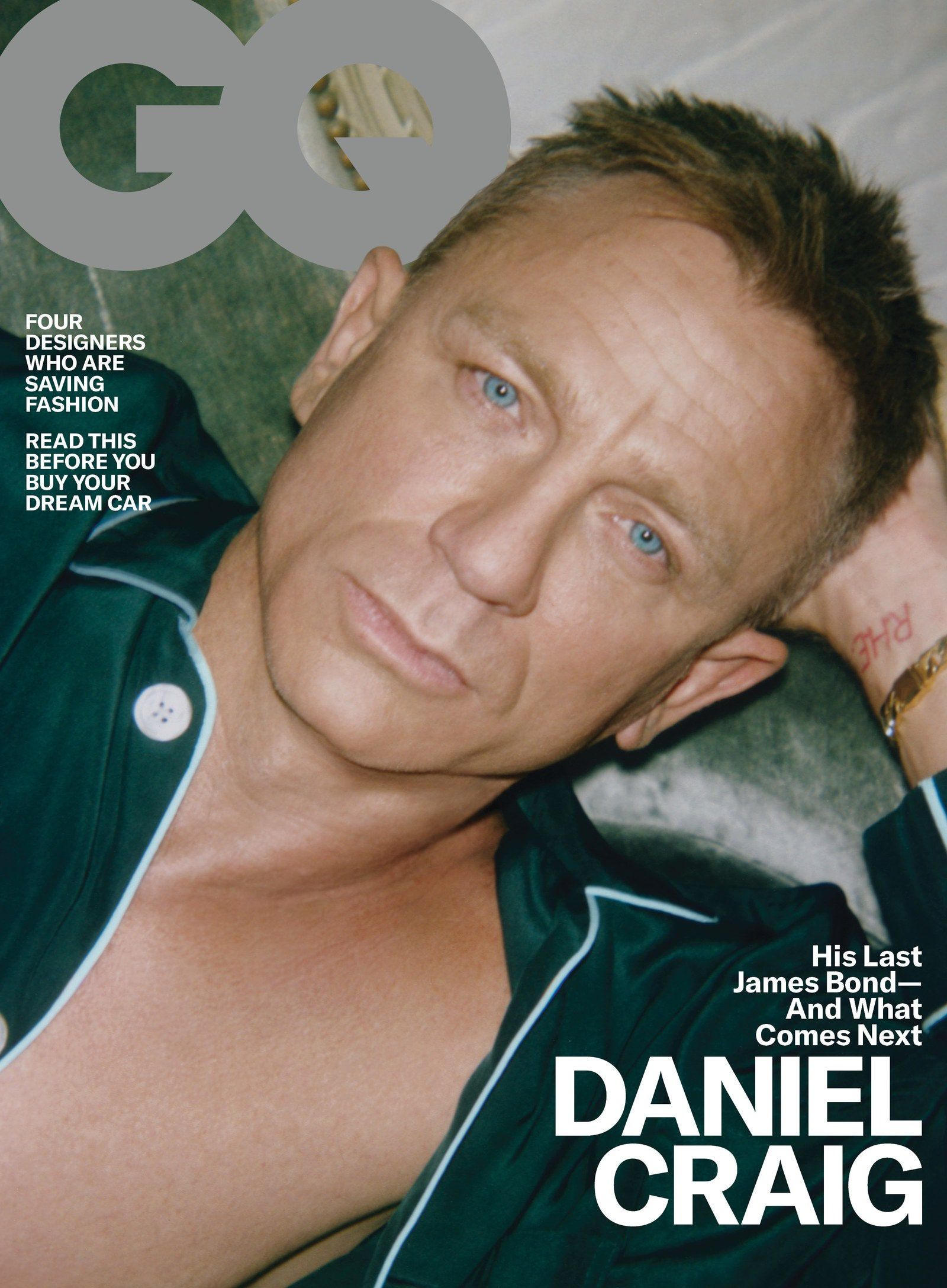 Daniel Craig se despide de James Bond posando semidesnudo y en pijama para  la revista GQ | TN