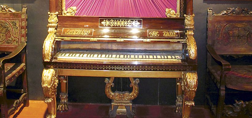 El piano que, según los archivos históricos, habría pertenecido a Bernardo O'Higgins. Foto: Museo de Colchagua