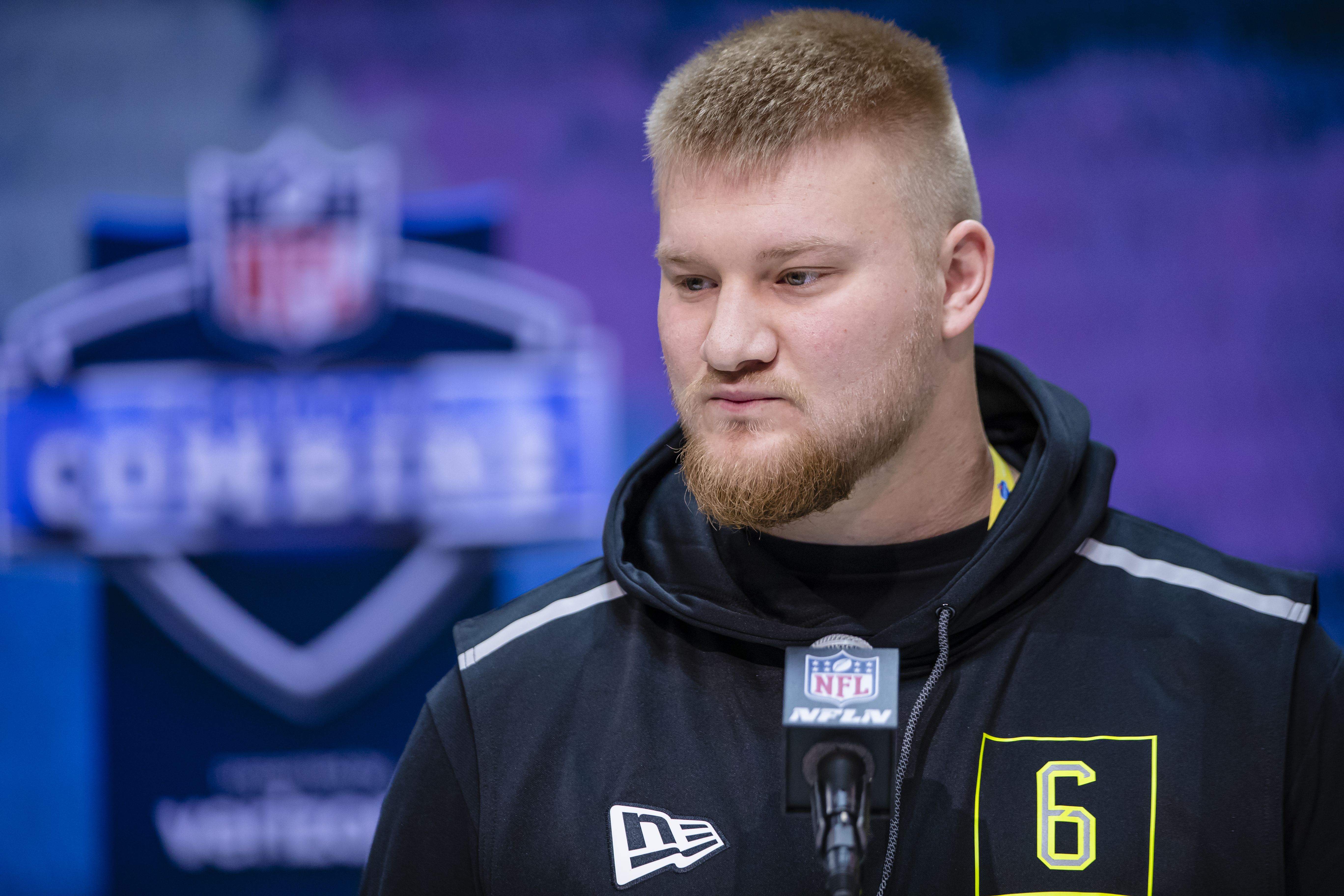 2020 NFL Draft: Cowboys trade up, pick center Tyler Biadasz in Round 4