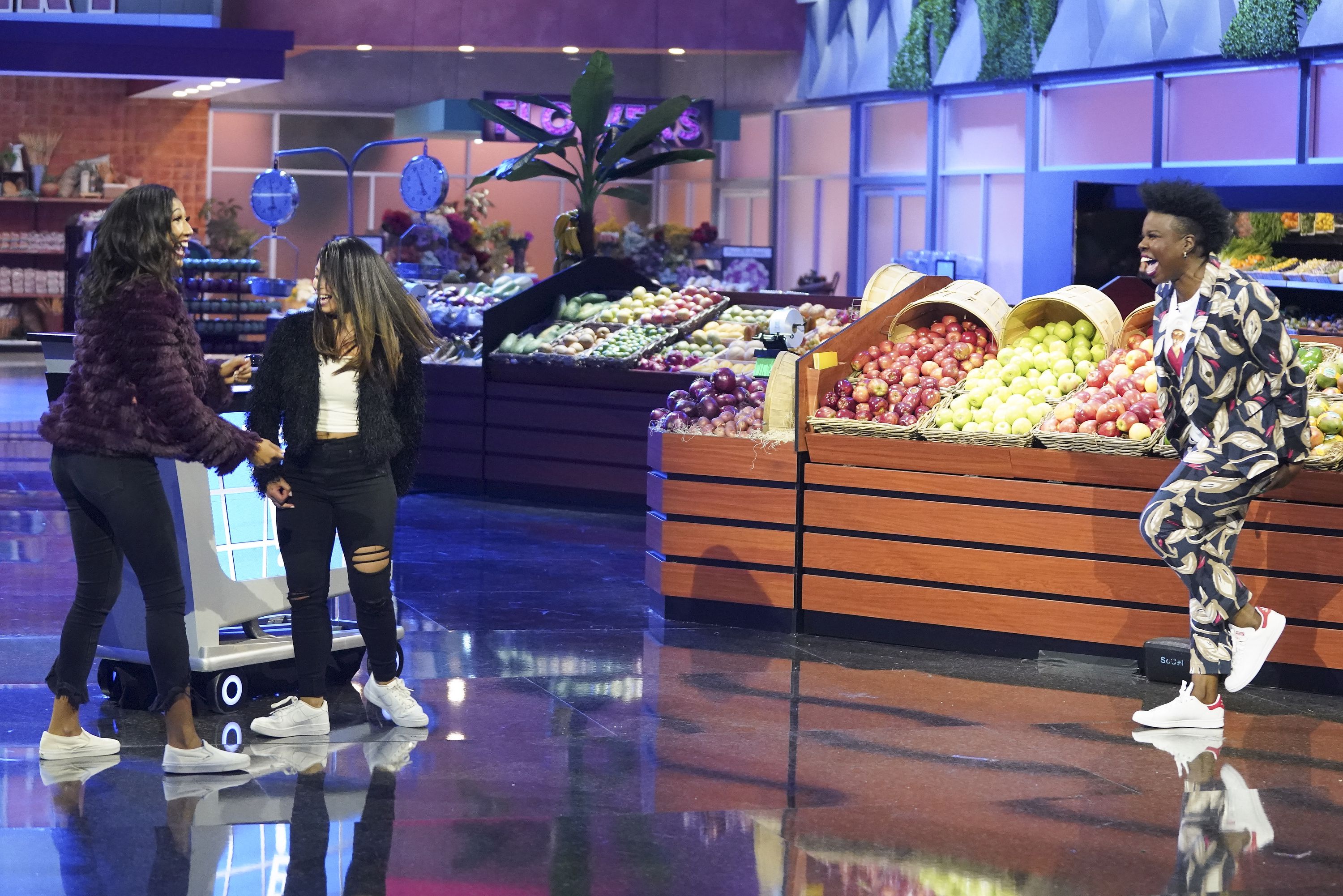 Leslie Jones hosts the return of 'Supermarket Sweep'  How to watch, live  stream, TV channel, time 