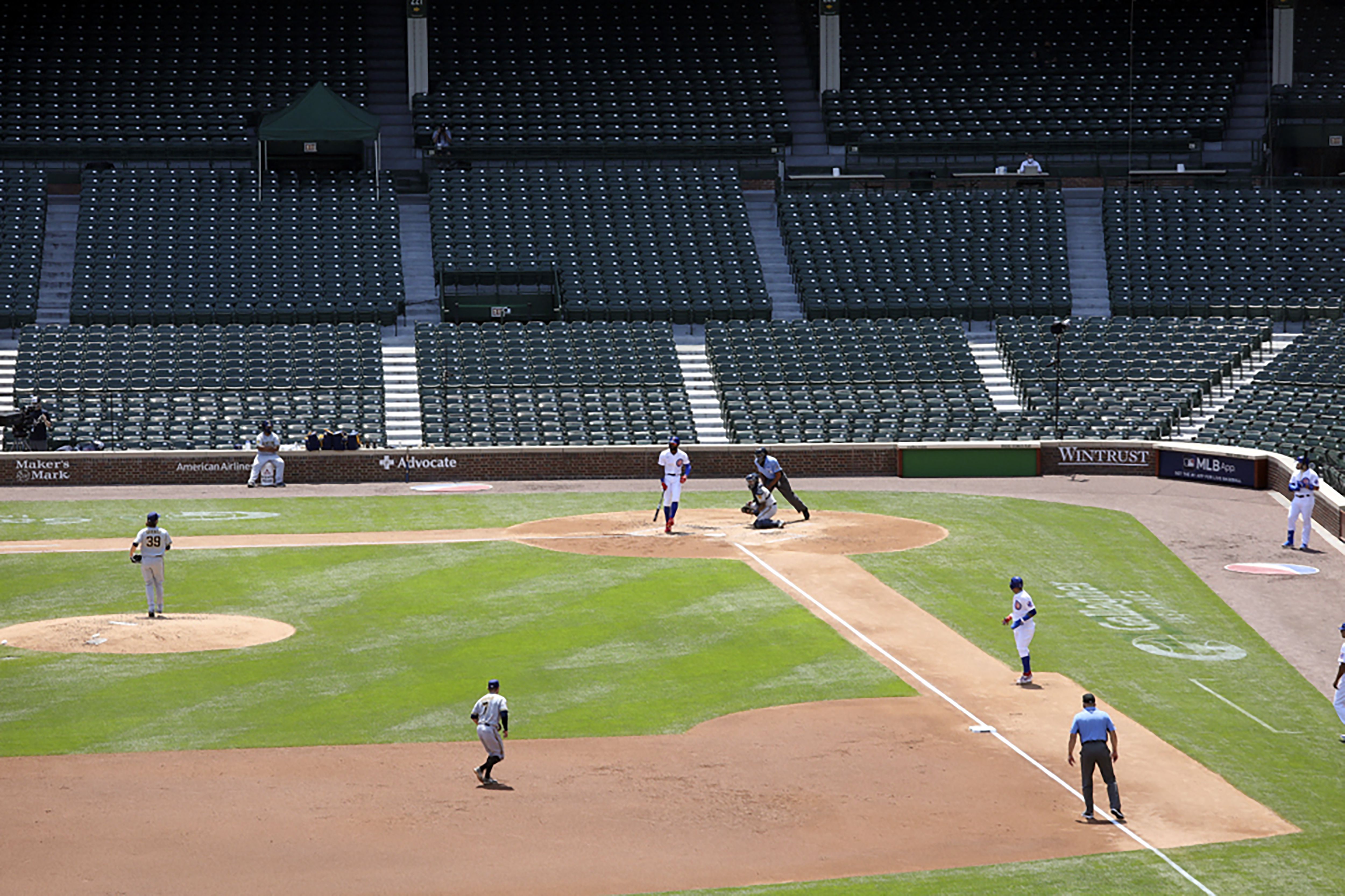 Wrigley Field Rooftop Seats Approved for Cubs' 2020 Season, Will