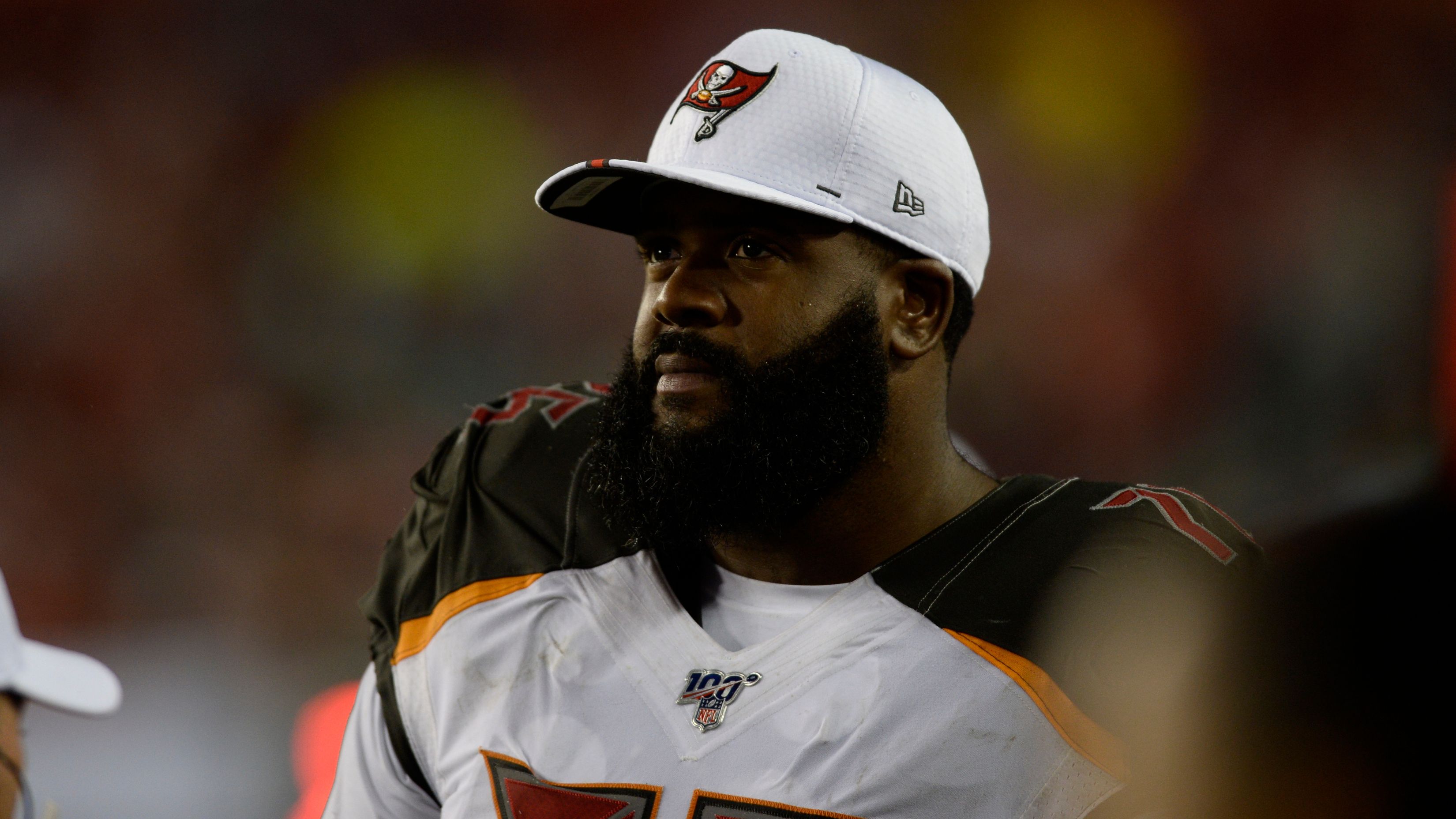 Bucs' Ndamukong Suh fined for hit on Browns quarterback Baker