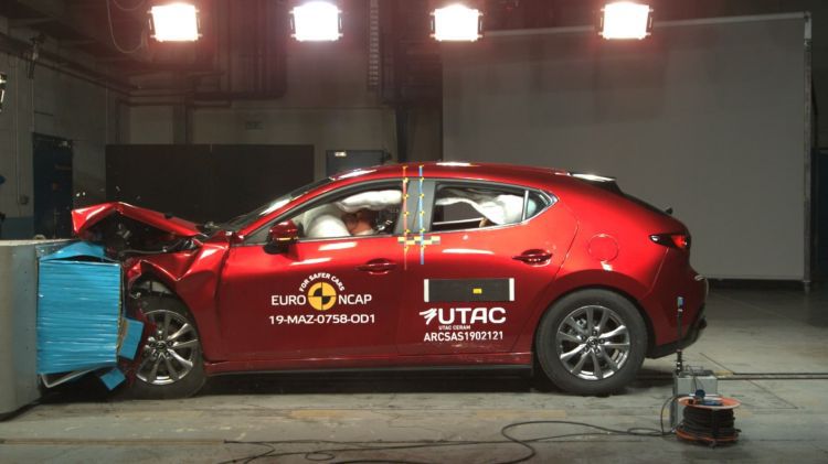 Euro-NCAP-Mazda-3-3.jpg