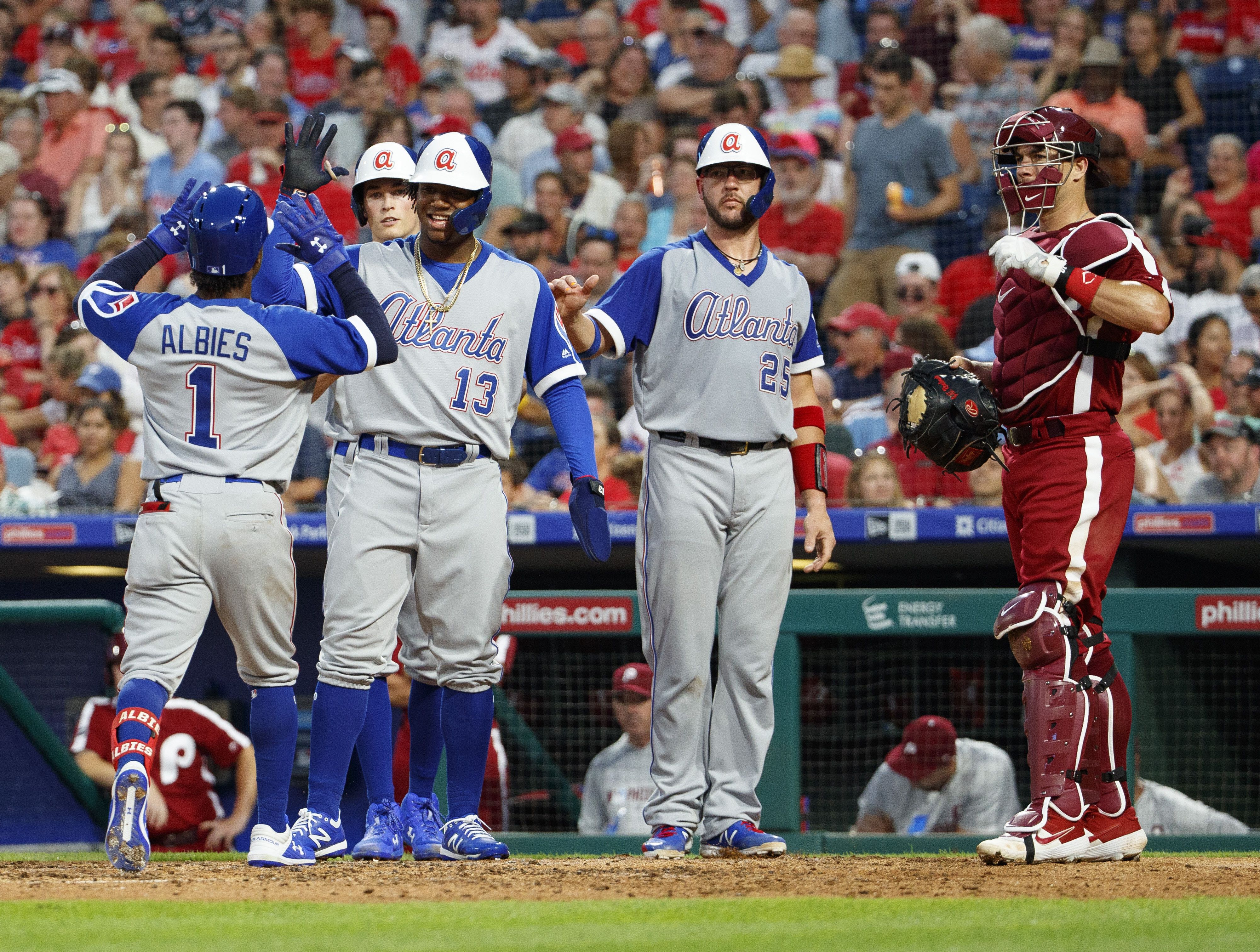 Braves erupt in 10th to get past Phillies 5-1