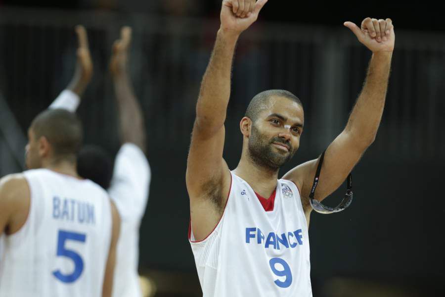 Tony-Parker-1696344-900x600.jpg