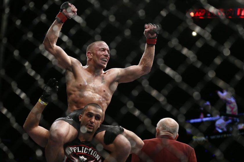 337_Georges_St-Pierre_vs_Johny_Hendricks.1384671369.0-840x560.jpg