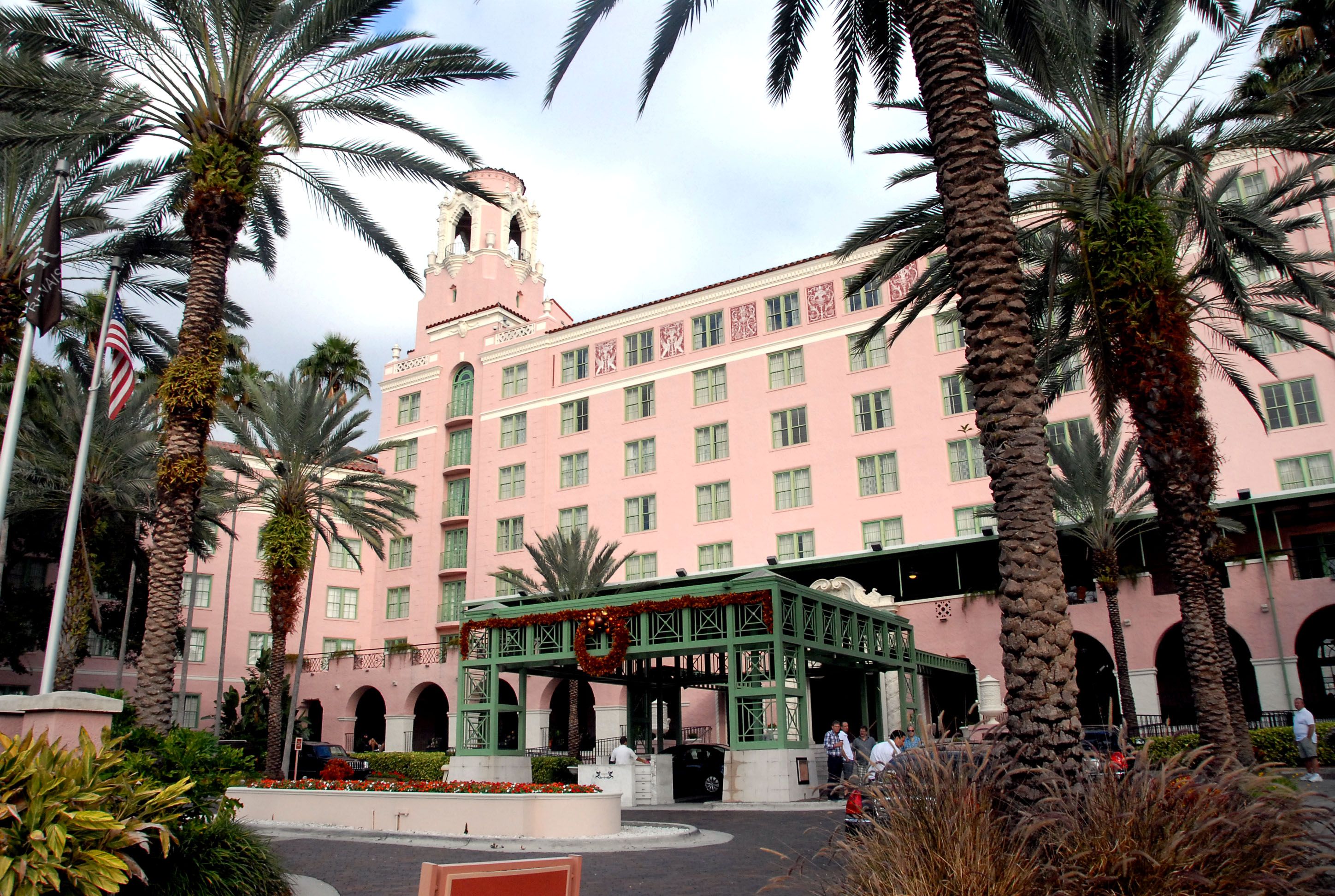 St. Pete hotels swear Babe Ruth and Al Capone were once guests. Where did  they actually stay?
