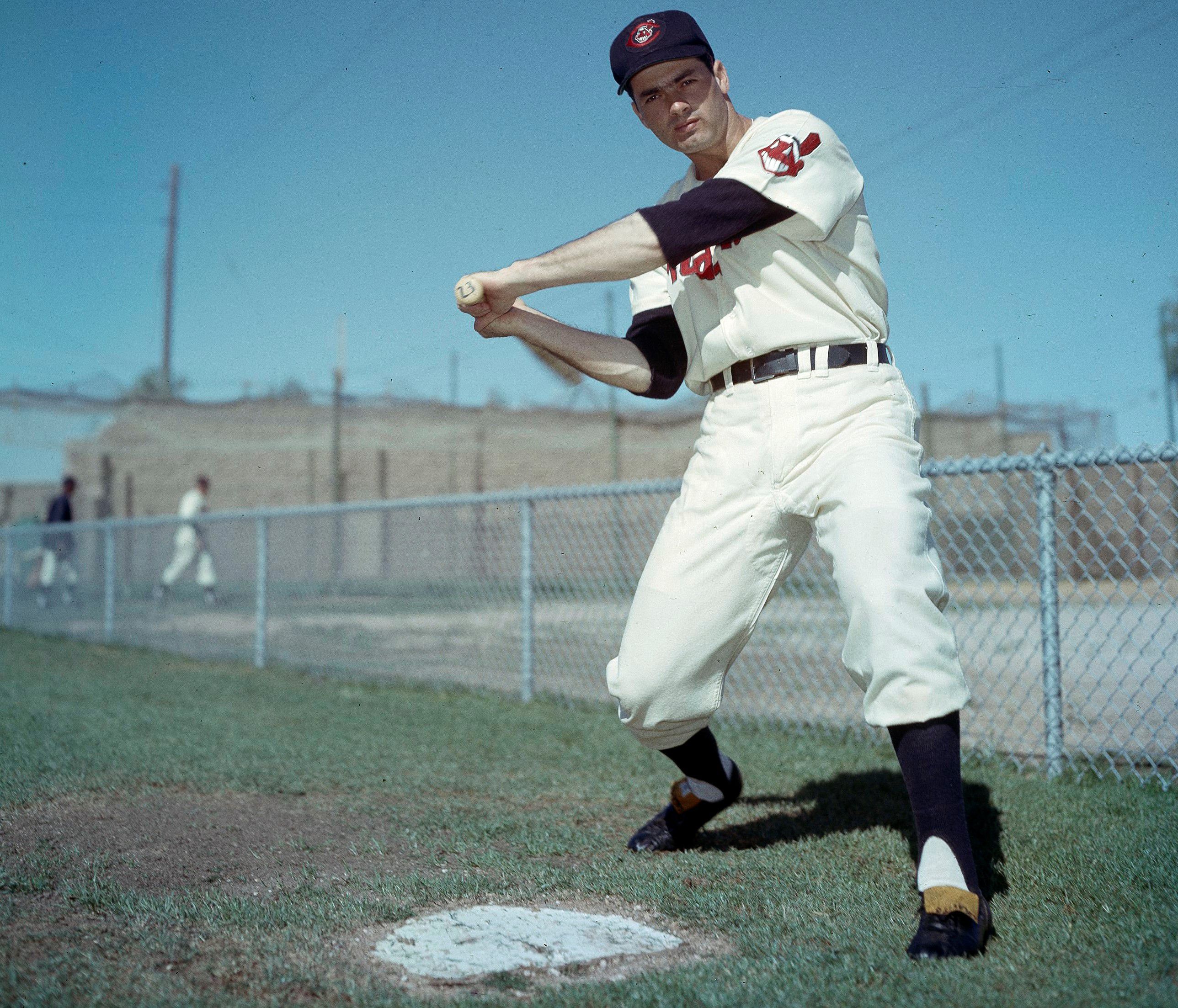 Cleveland baseball legend Rocky Colavito honored with statue in Little Italy