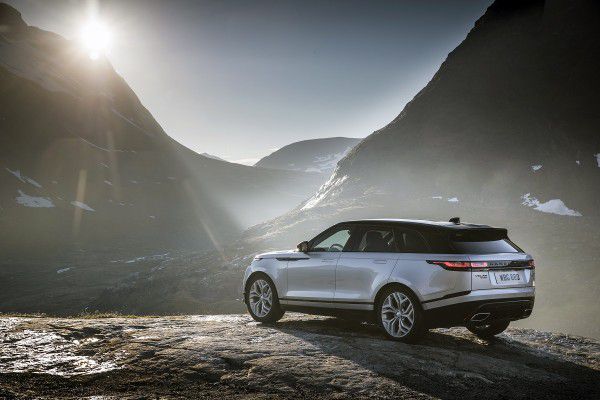 2017-rr-velar-600x400.jpg