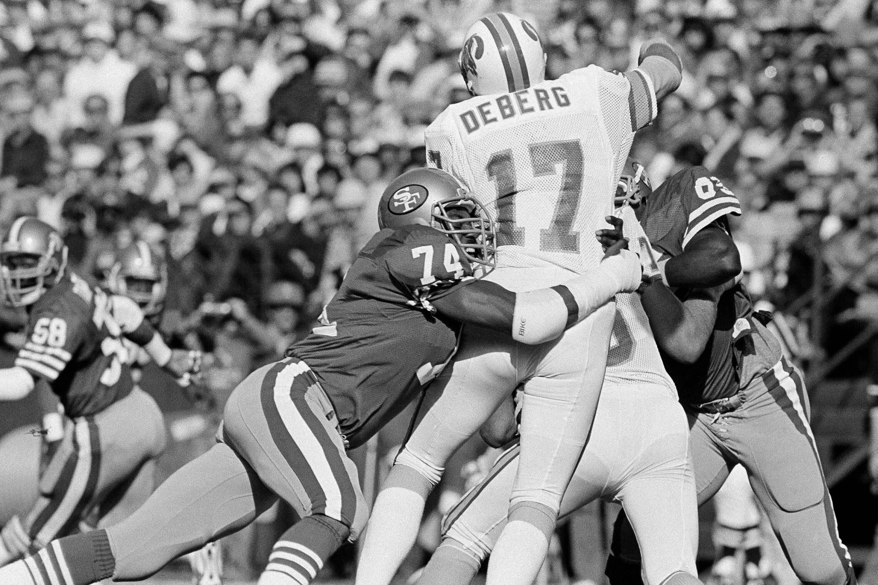 Pro Football Hall of Famer Fred Dean dies at 68 